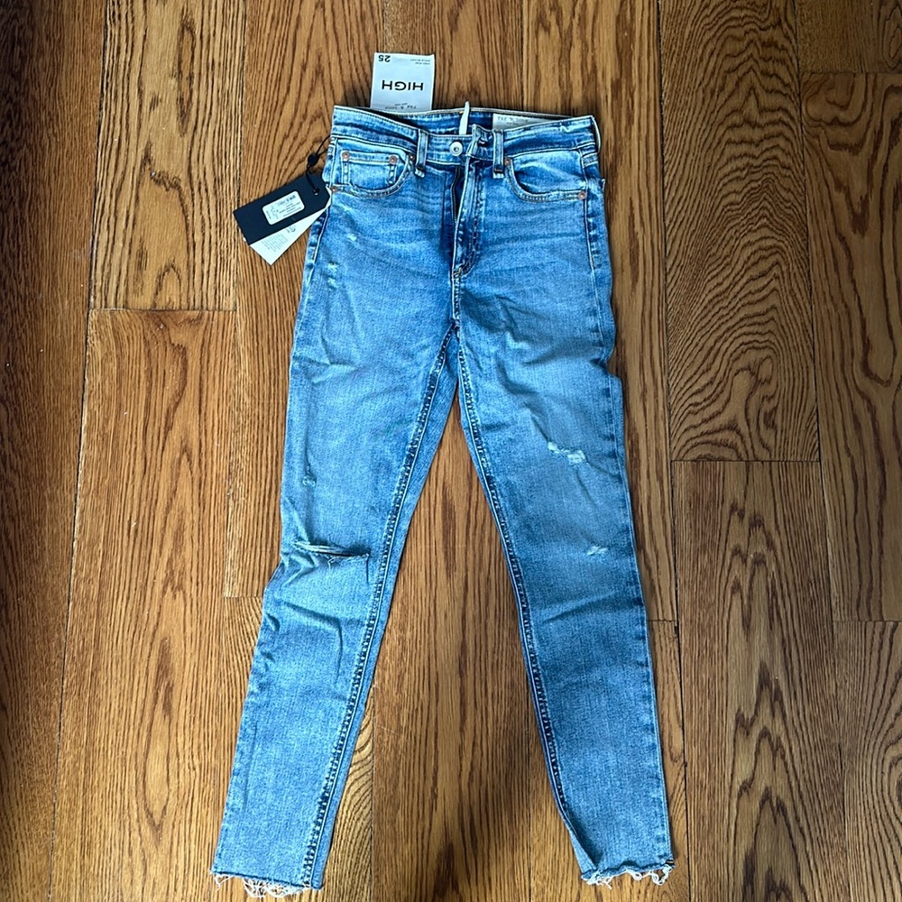 NWT Rag & Bone Skinny Nina Jeans Size 25. Never worn, new with tags.